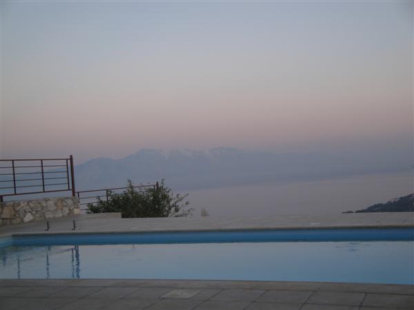 ΜΕΖΟΝΕΤΑ ΘΕΟΛΟΓΟΣ 126ΤΜ